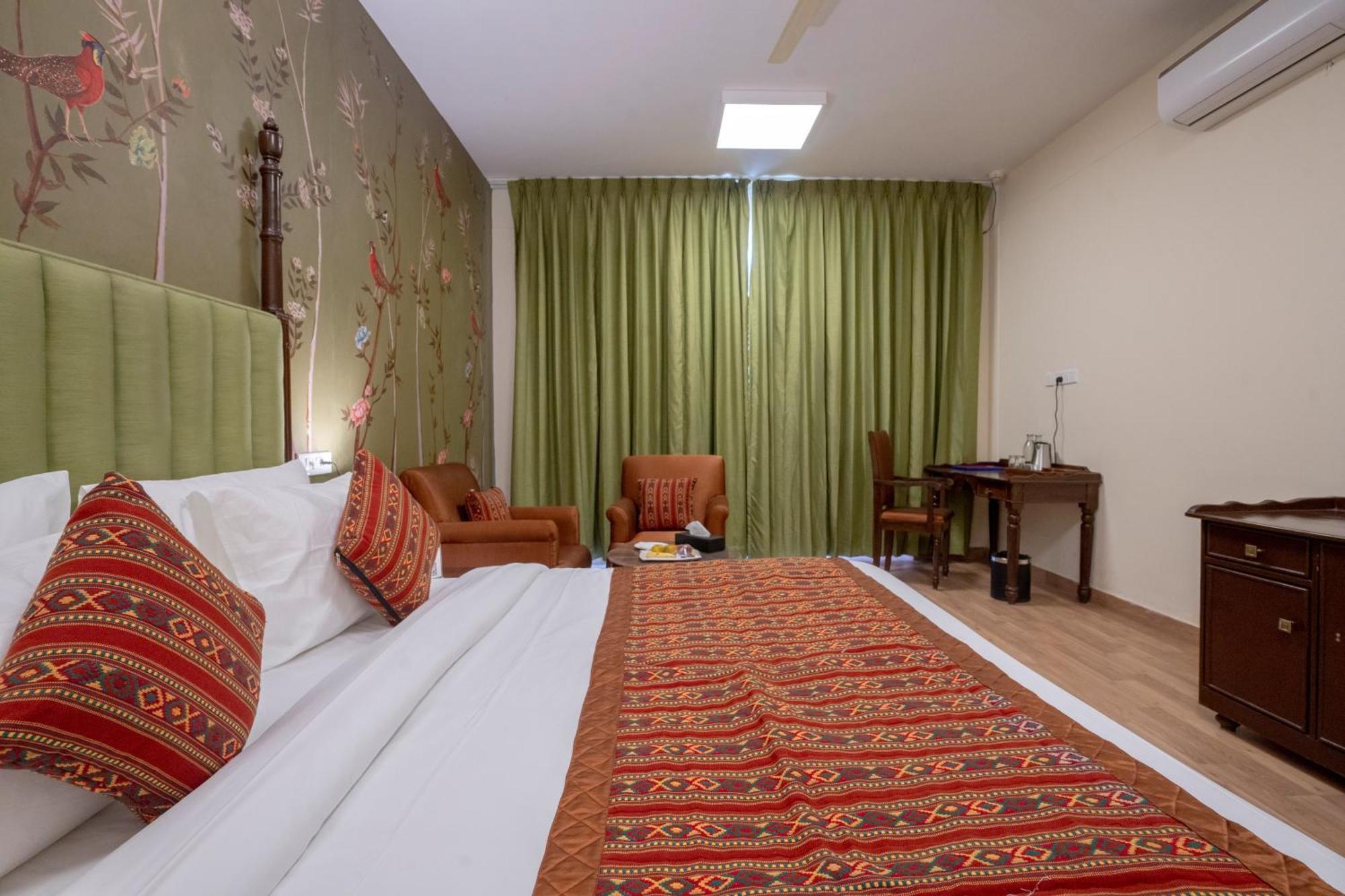 Hotel Devlok Himachal Swarg By Beas - Your Gateway To Heaven Baragrān Exterior photo